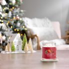 Red Apple Wreath, Yankee Candle illatgyertya, kicsi üveg (alma, fahéj, dió)