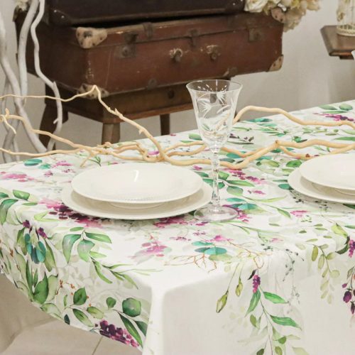 Celia virág mintás pamut asztalterítő, 137 x 180 cm