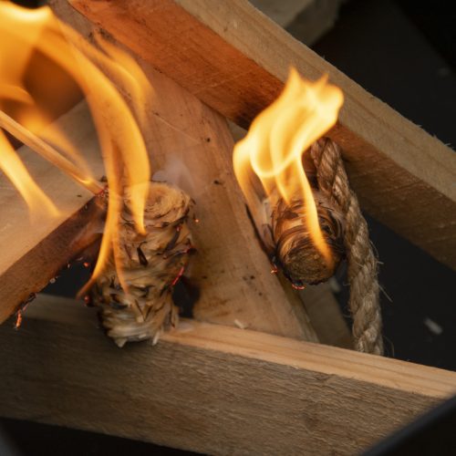 Faháncs csomag tűz és grill begyújtásához, 32 db-os