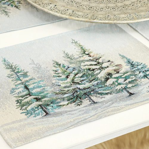 Havas fenyőerdő, ezüst lurexes gépi gobelin tányéralátét, 48 x 37 cm