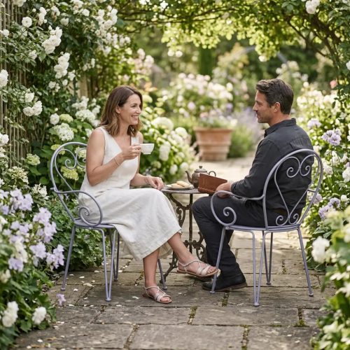 Francia stílusú, kovácsoltvas karfás kerti szék, 90 cm