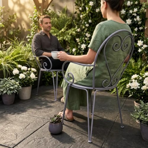 Francia stílusú, kovácsoltvas karfás kerti szék, 90 cm