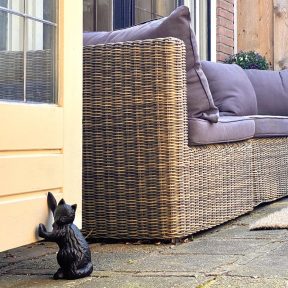 Öntöttvas ajtókitámasztó